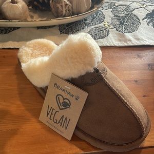 Bearpaw slippers